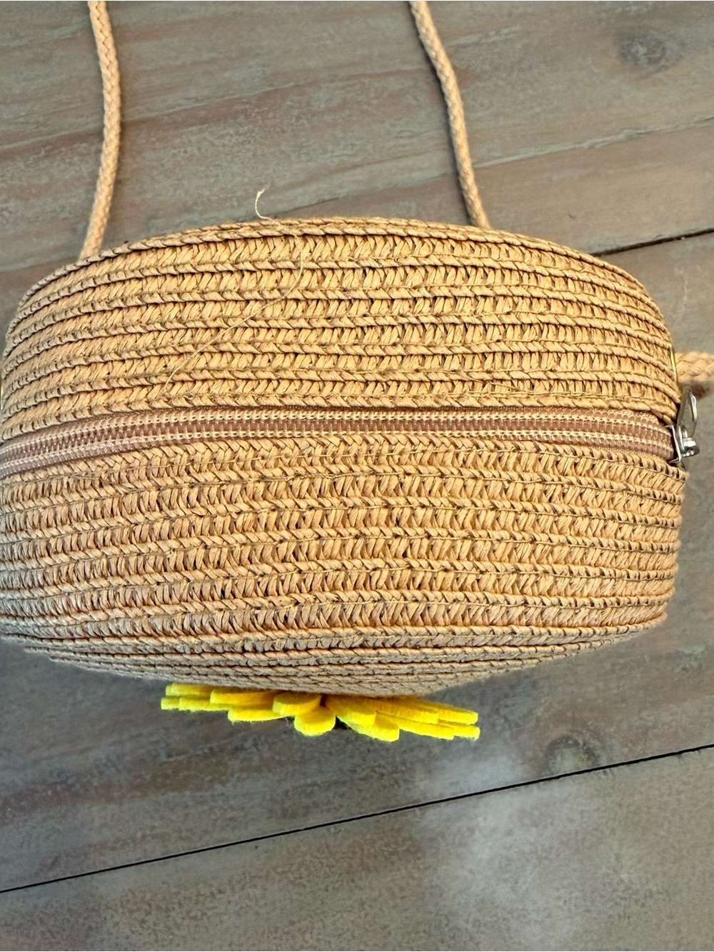 Straw Round Crossbody Bag with Yellow Sunflower Accent - Picture 3 of 12